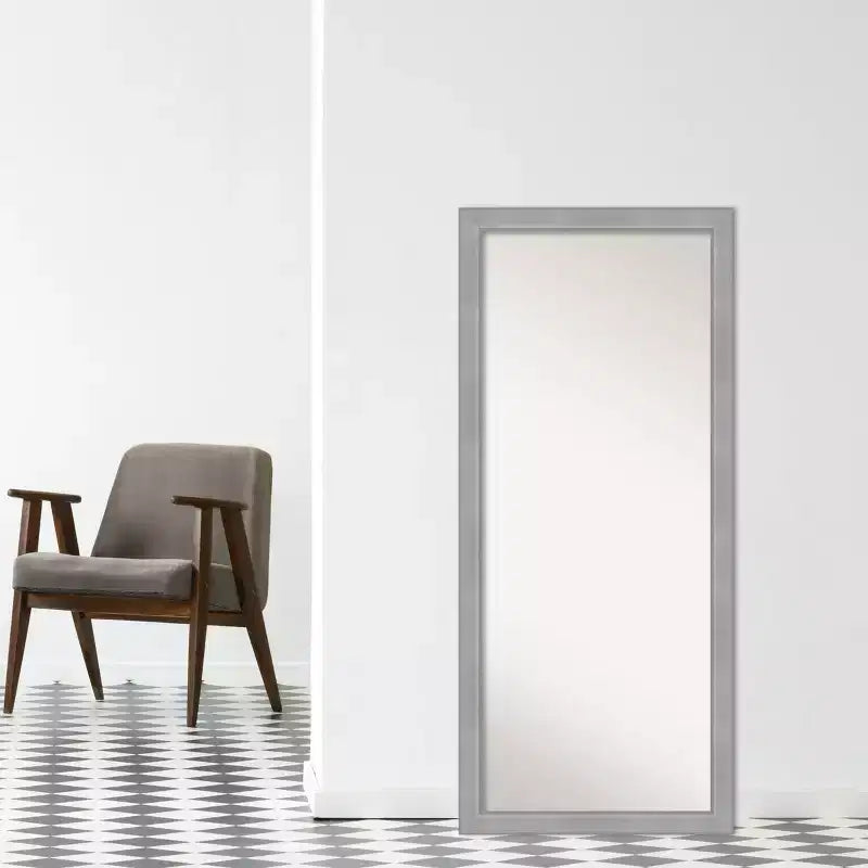 Specchio da appoggio intero non smussato Vista in nichel spazzolato 28" x 64" - : Include accessori per il montaggio, cornice in polistirene