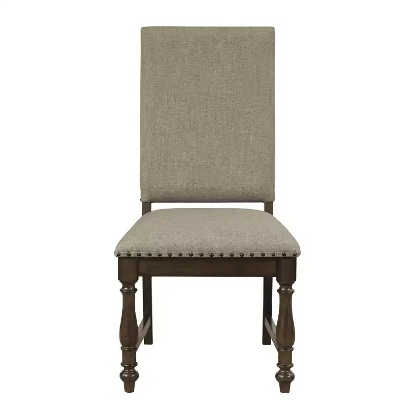 Sedia da pranzo tradizionale in legno rivestita con borchie (set da 2)