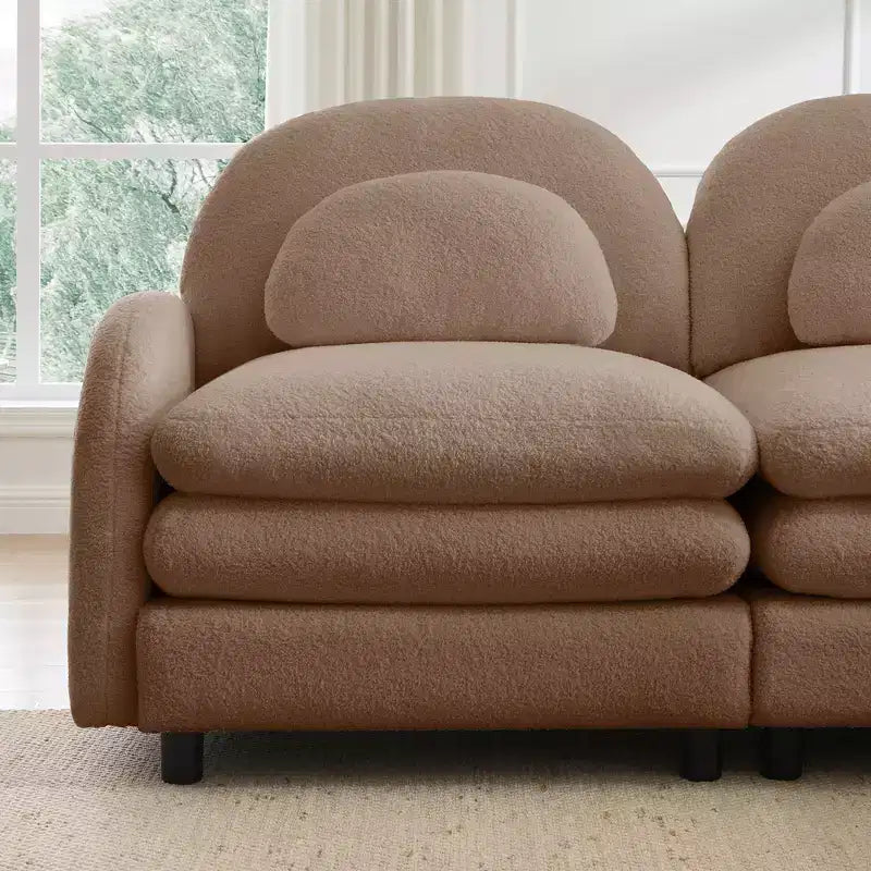 Divano Sezionale Steini Modern 117 a 2 Posti Rivestito in Tessuto Teddy con Cuscini Lombari Curvi e Pouf Rimovibile