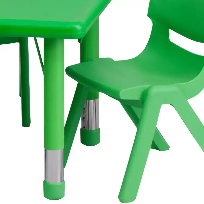 Tavolo da attività rettangolare in plastica regolabile in altezza 24L x 48P con 4 sedie