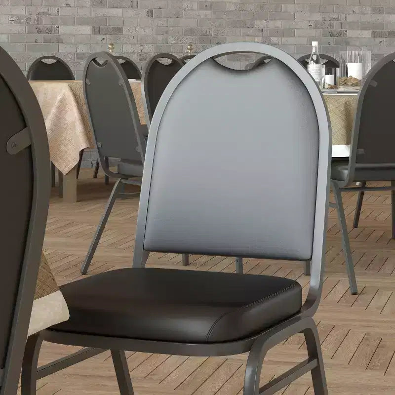 Sedia da banchetto impilabile con schienale a cupola versatile